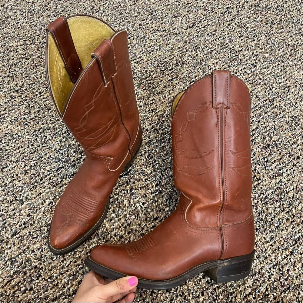 Justin Boots Brown Leather Heeled Boots - Picture 3 of 9